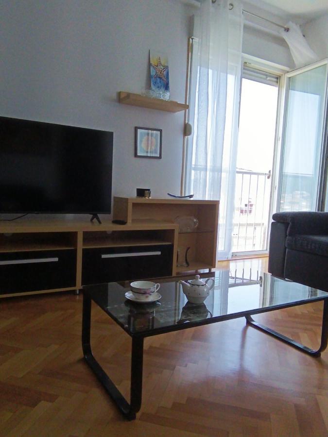 Apartments Ivan & Luka スプリト エクステリア 写真