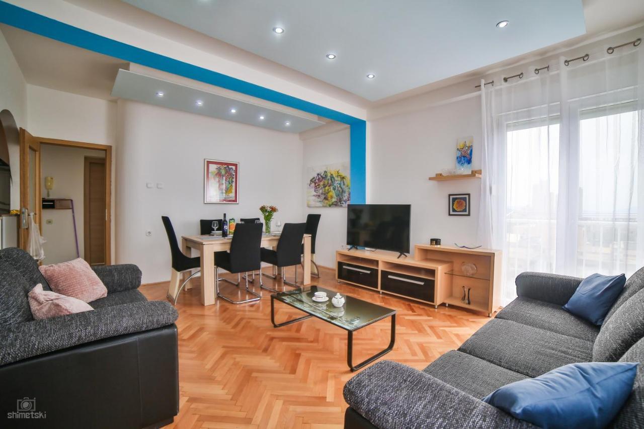 Apartments Ivan & Luka スプリト エクステリア 写真